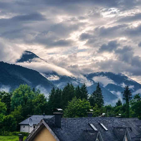 Apartment Alpine Near Bad Ischl